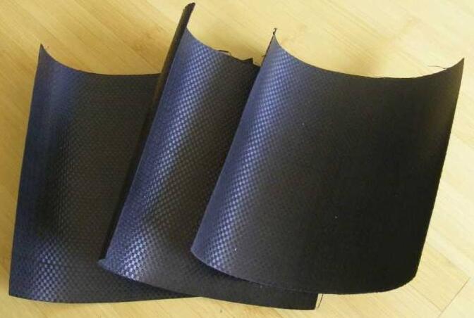 91视频直播APP布在雨季铺设施工有什么注意事项