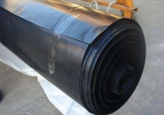 HDPE91视频直播APP膜具有抗老化耐腐蚀功用