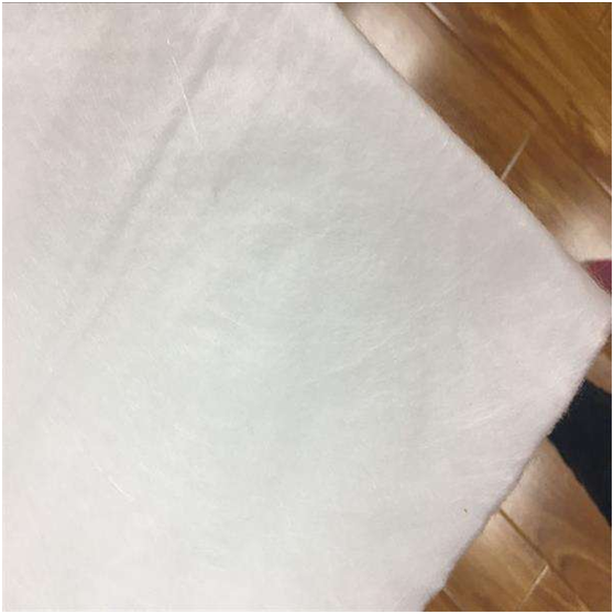 91视频直播APP布应用到地下排水沟系统的优异透水性能