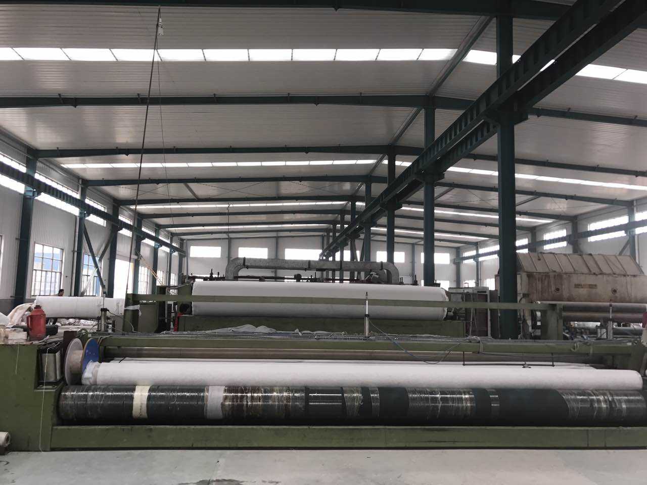 水利水电工程上HDPE91视频直播APP膜防水层体系结构怎样？