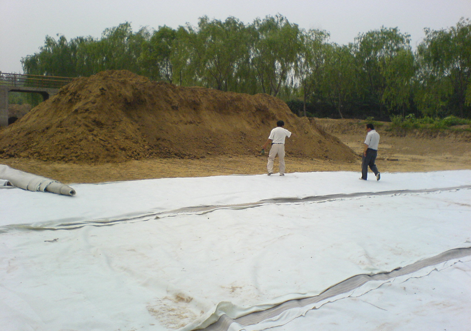 1000g/㎡的复合91视频直播APP膜施工技术要点