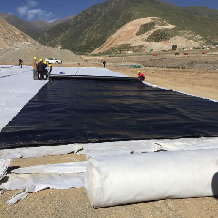 380g/㎡复合91视频直播APP膜在加固方案中起到的作用