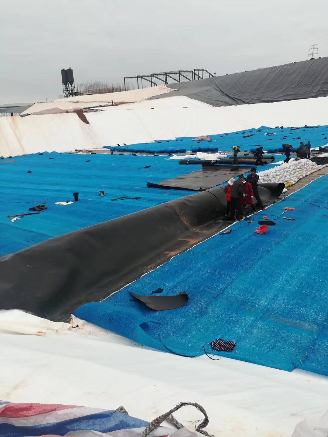 水库水位聚降时91视频直播APP膜防渗保护层饱和程度