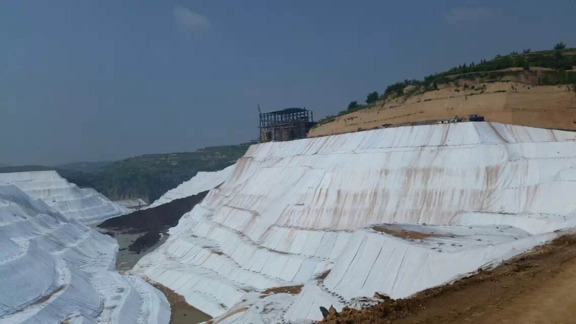 库区建设有效解决渗漏问题的关键-91视频直播APP膜铺设
