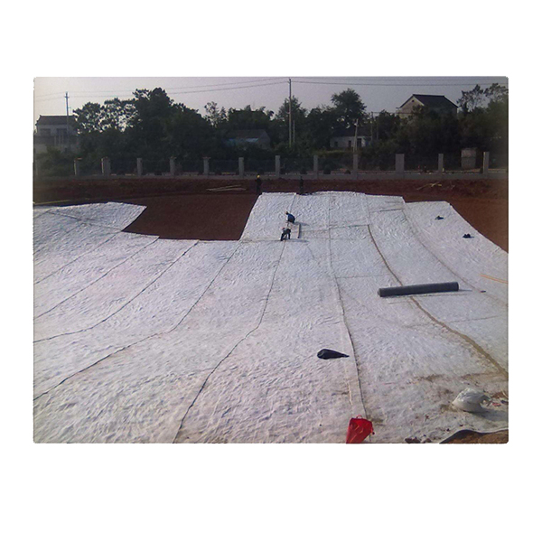 无纺91视频直播APP布粘结在橡胶沥青工艺特点