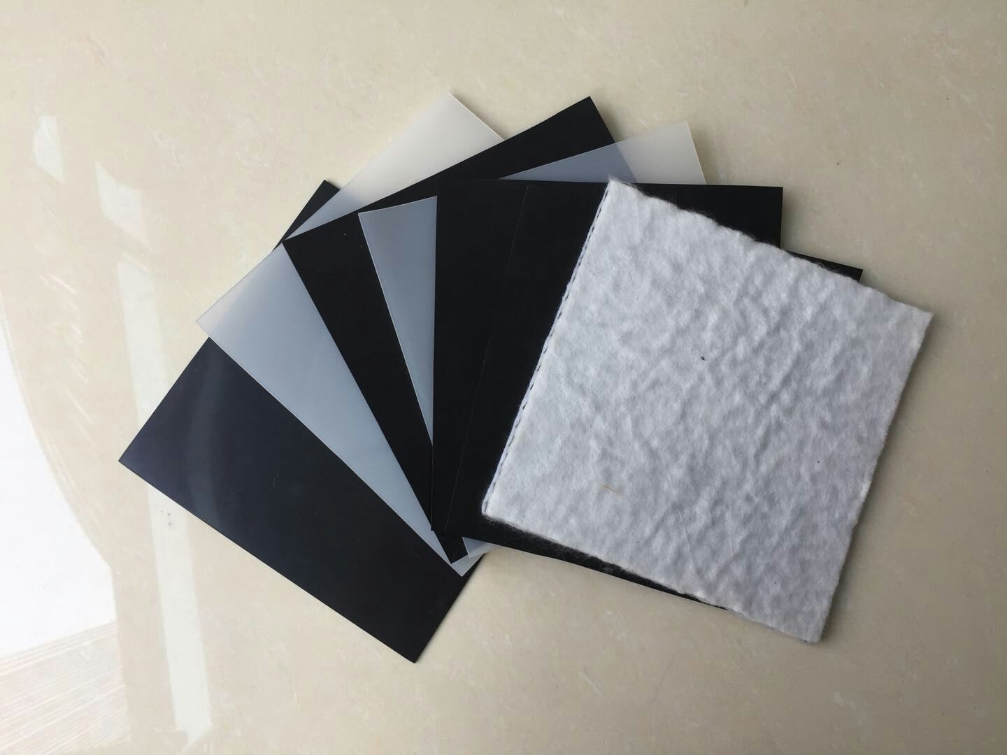 PE91视频直播APP膜共混或不同密度的聚乙烯之间共混