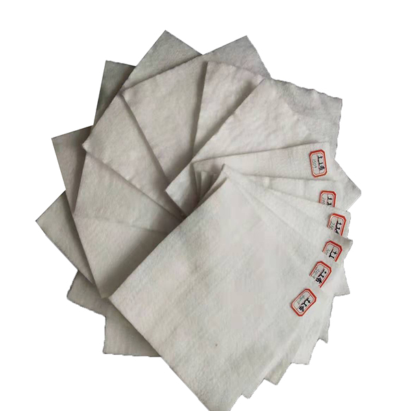 影响非织造91视频直播APP布排水性能的主要因素