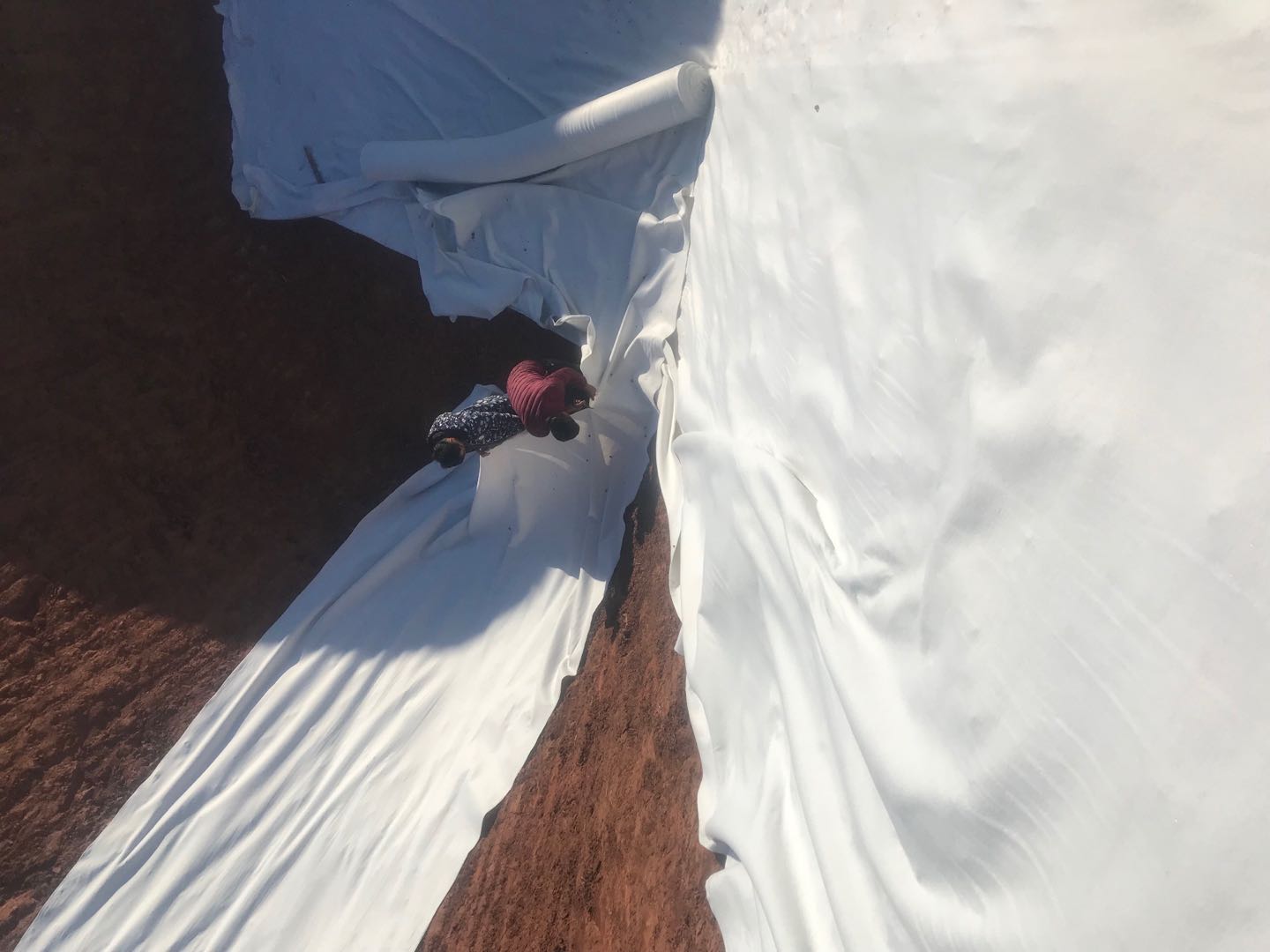 复合91视频直播APP布隔断层与传统低填浅挖路基实用效果对比