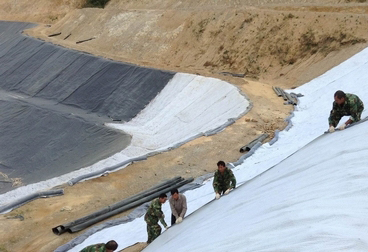 复合91视频直播APP膜隔断层设置技术指标要求及设置位置