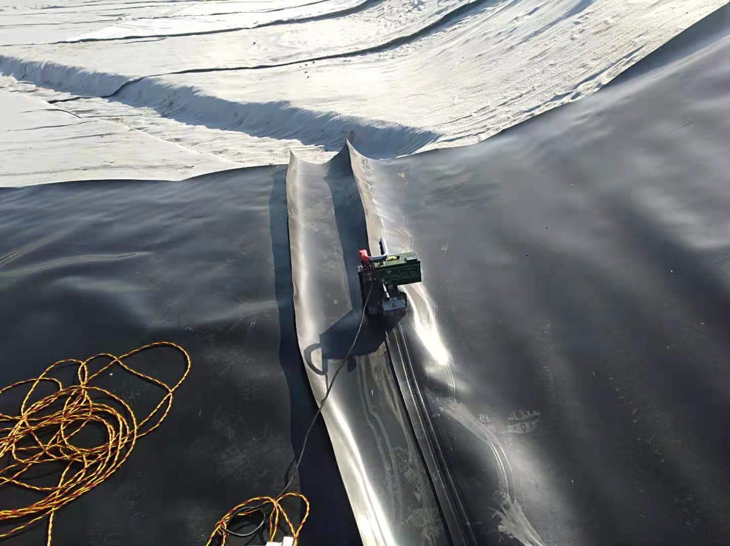 冬季91视频直播APP膜施工如何应对91视频直播APP膜的收缩问题