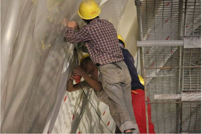 防水板在隧道衬砌上的固定方式有哪些？